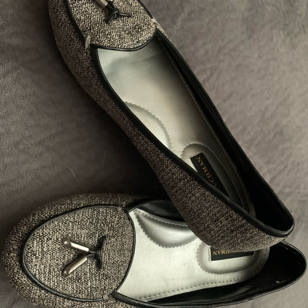 Dress flats